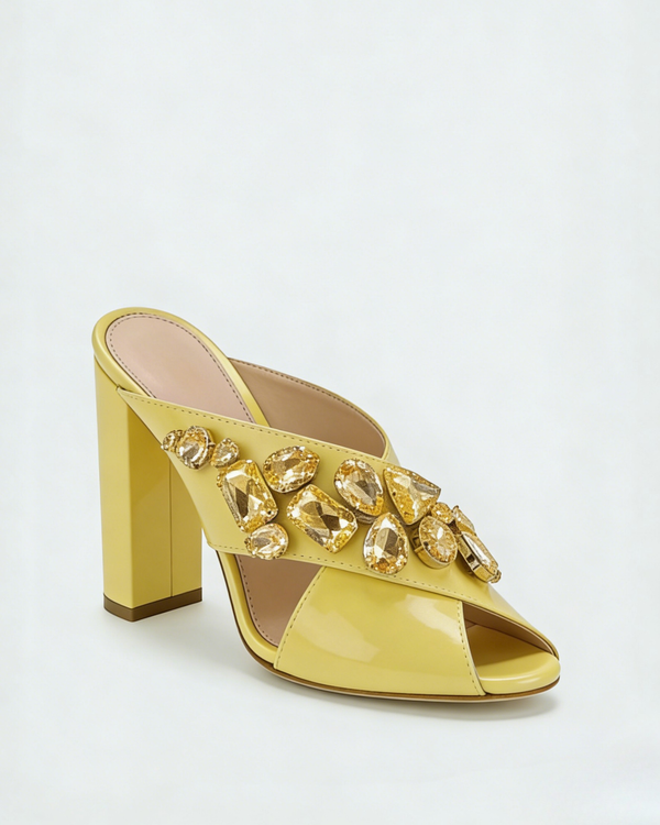 Ayden Diamond Slippers In Yellow