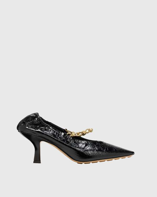 Bettina Chain Leather Pumps In Black