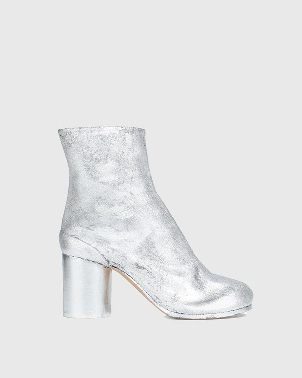 Fiore Tabi Ankle Boots In Silver