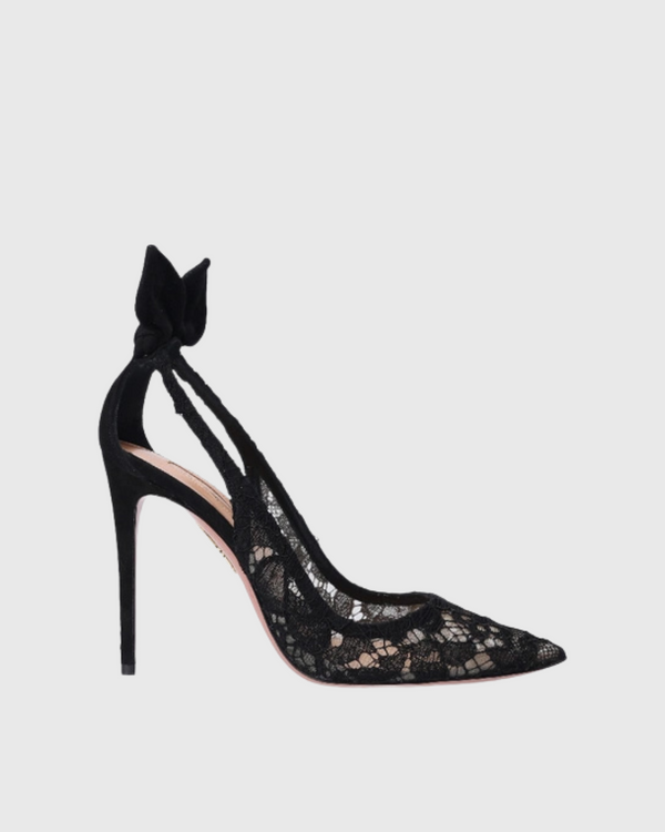 Orsa Bow Tie Lace Pumps In Black