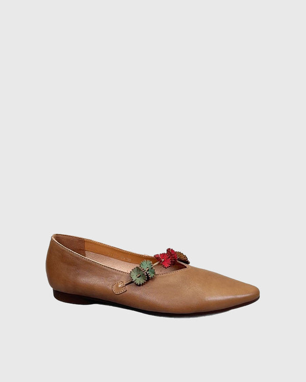 Scully Vintage Flower Flats In Brown