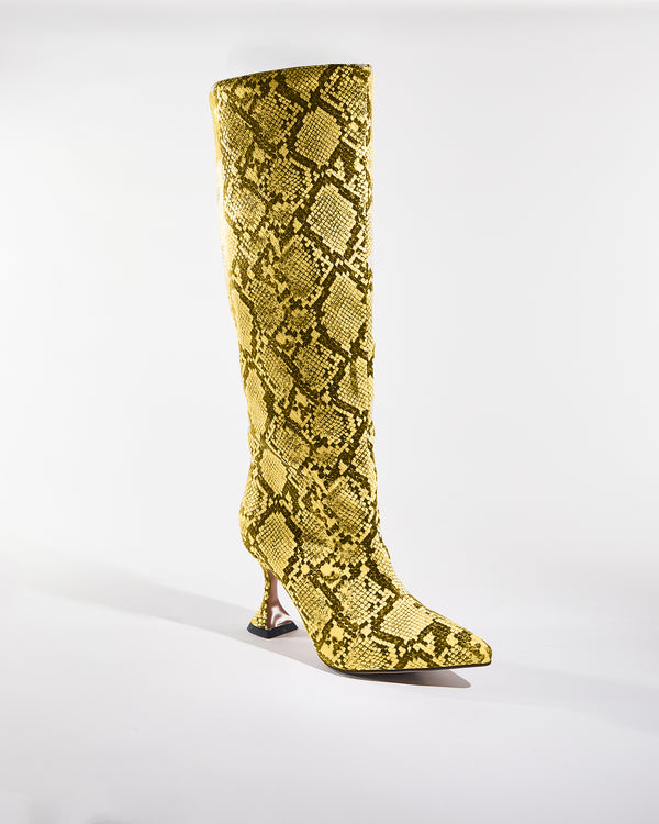 Story Snake Print Flared Heels In Yellow